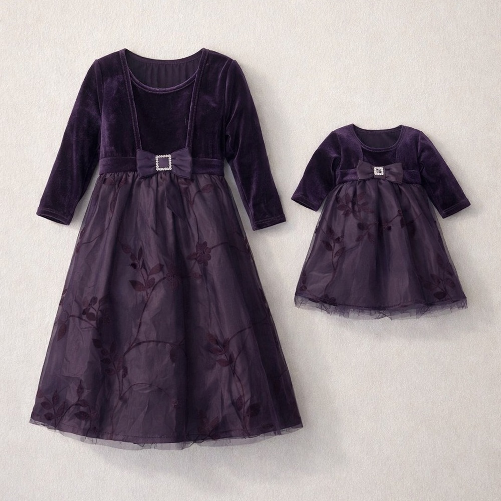 Dollie and Me girl’s elegant purple dress with matching doll dress. Size 7